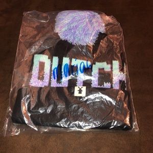 NWT Dutch Bros beanie